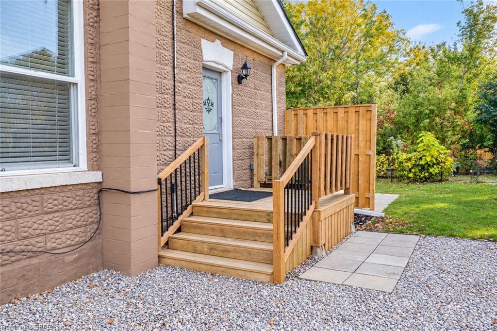 169 Drummond Street Property Photo 1