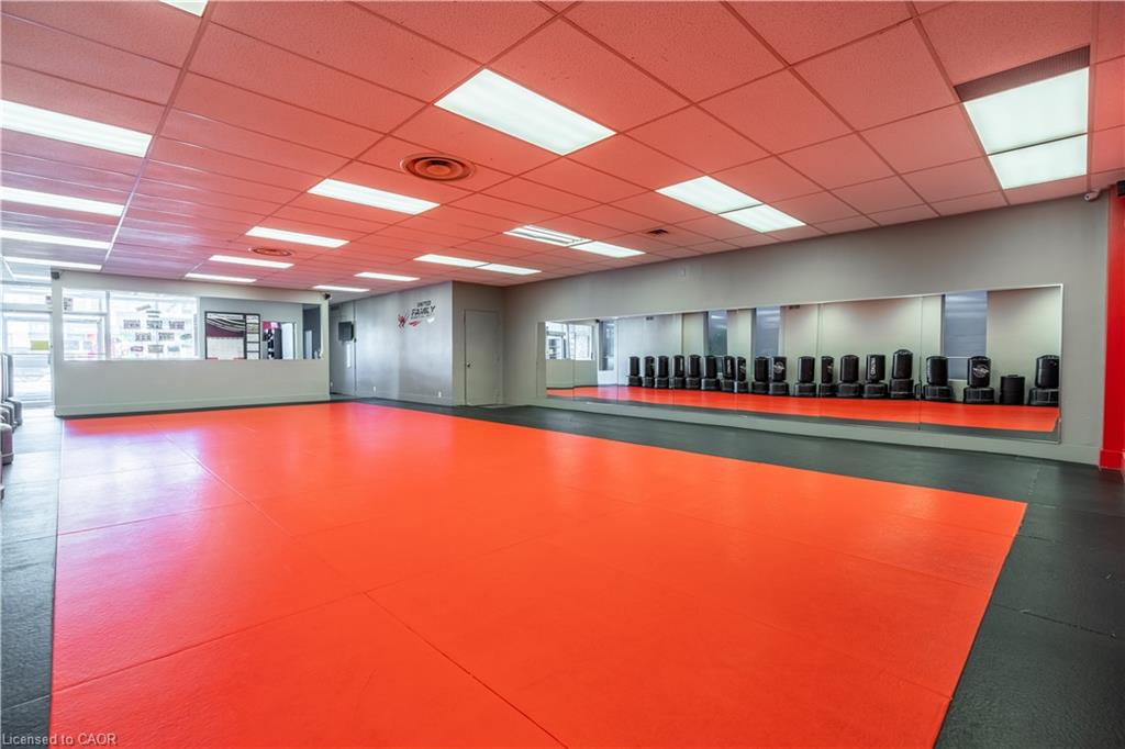 290 Queenston Road Property Photo 10