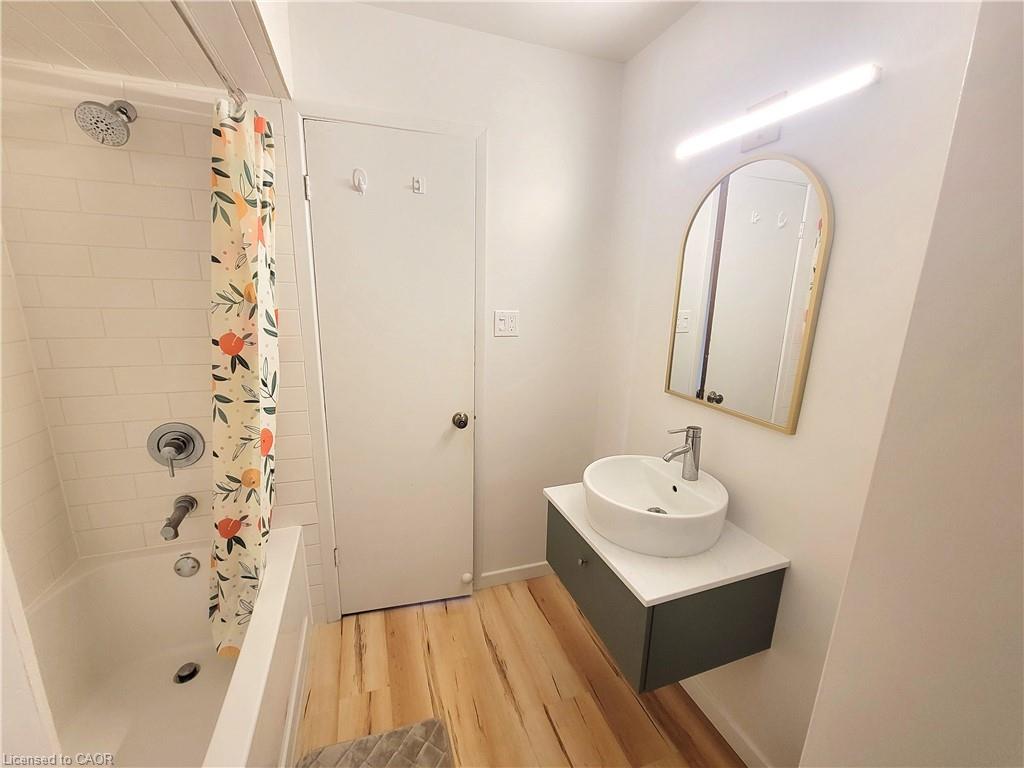 9 Charleen Circle Property Photo 8