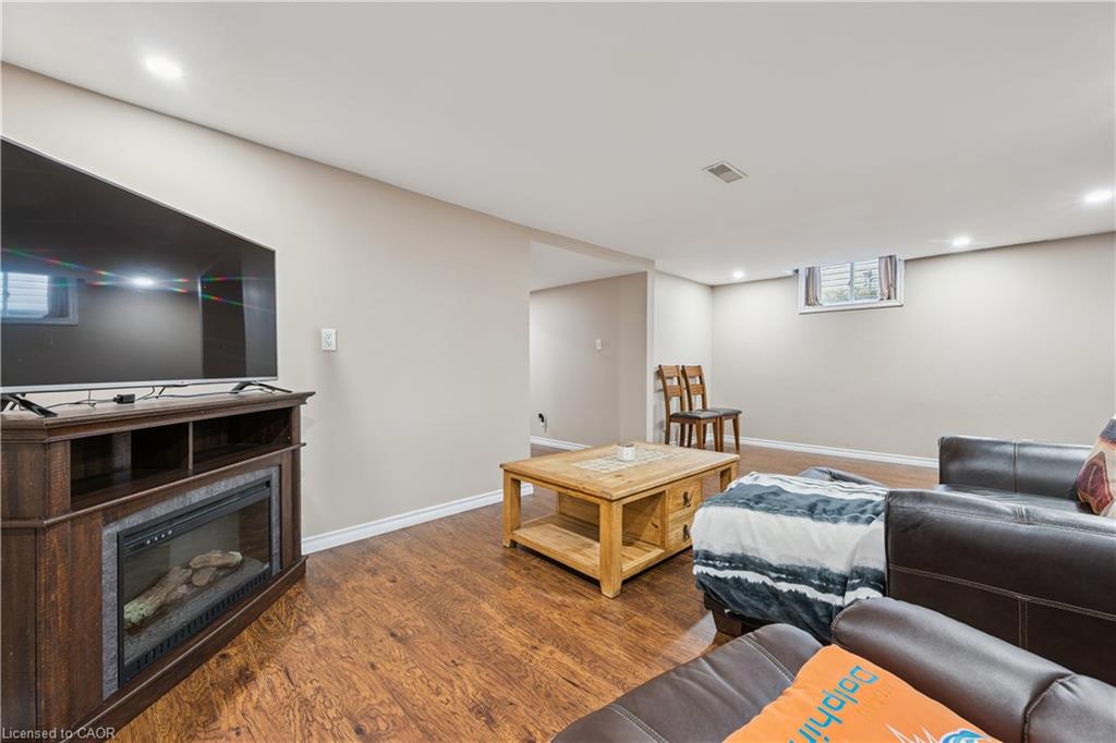 7 Kroeger Crescent Property Photo 30