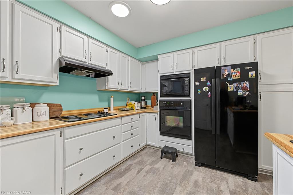 50 Seres Drive Property Photo 3