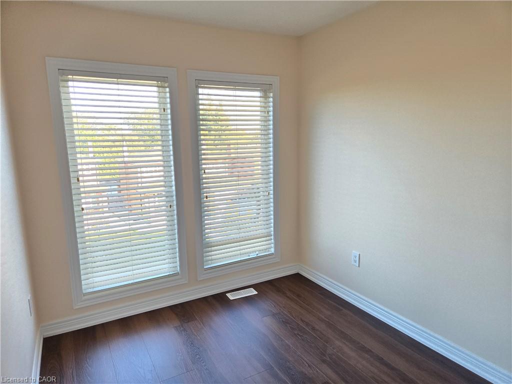 26 Helen Street Property Photo 24