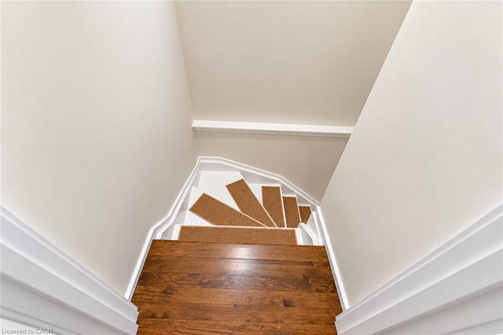 24-1375 Stephenson Drive Property Photo 24
