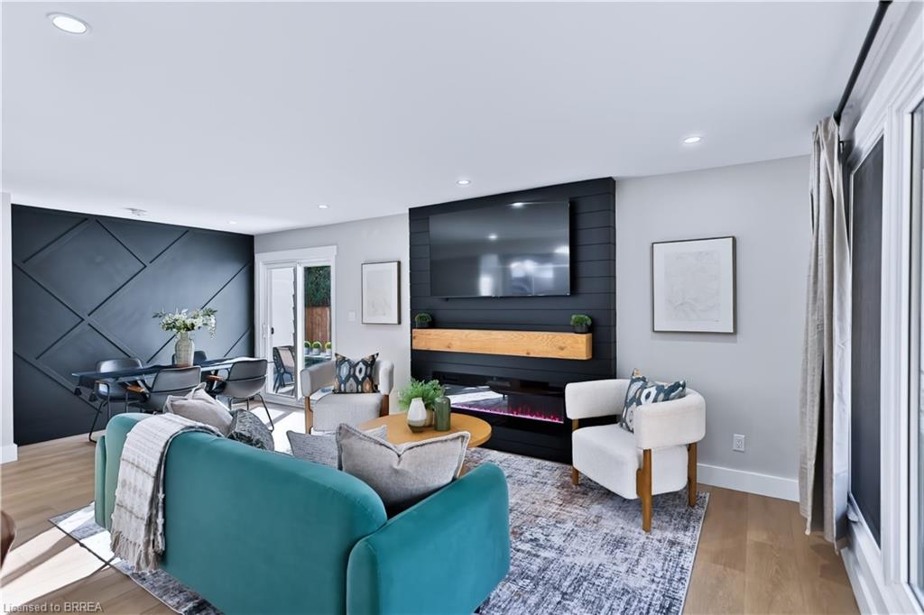 6 Adelaide Avenue Property Photo 8