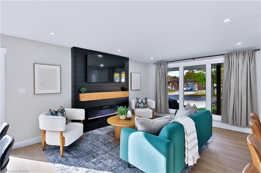 6 Adelaide Avenue Property Photo 10