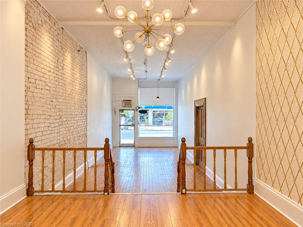 133 James Street N Property Photo 2