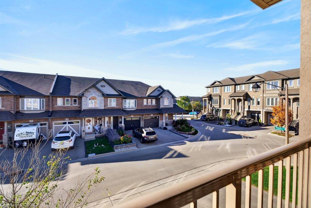 9 Bloom Crescent Property Photo 30