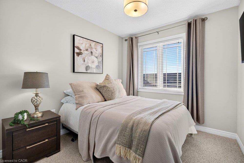 9 Bloom Crescent Property Photo 35