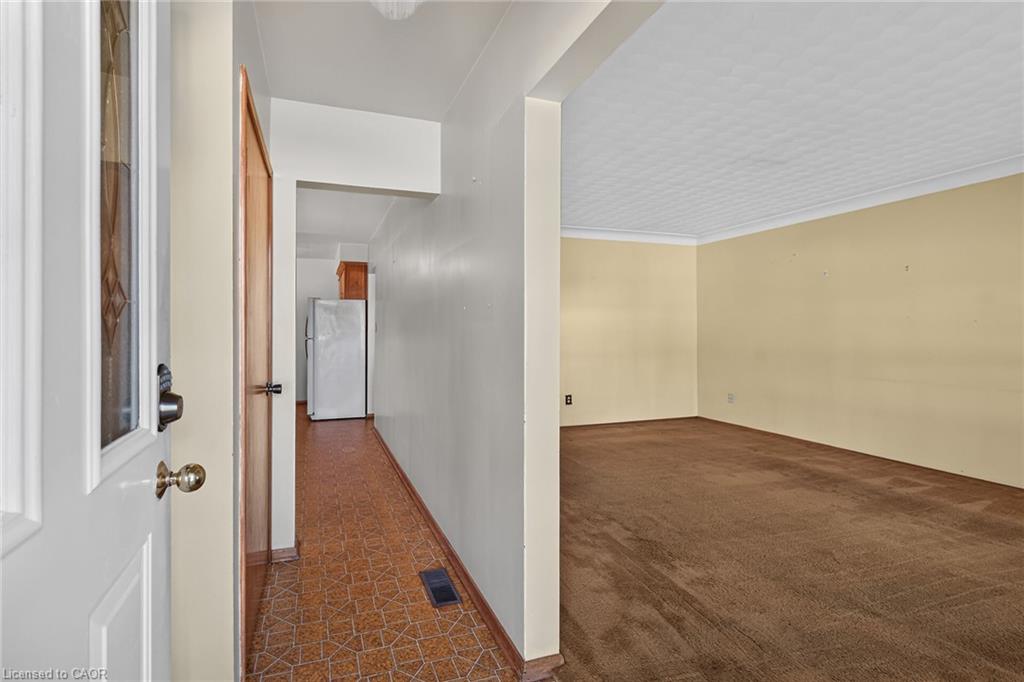 145 East 25th Street Property Photo 4
