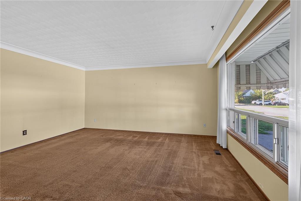 145 East 25th Street Property Photo 6
