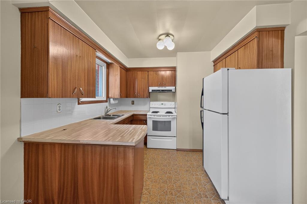 145 East 25th Street Property Photo 11
