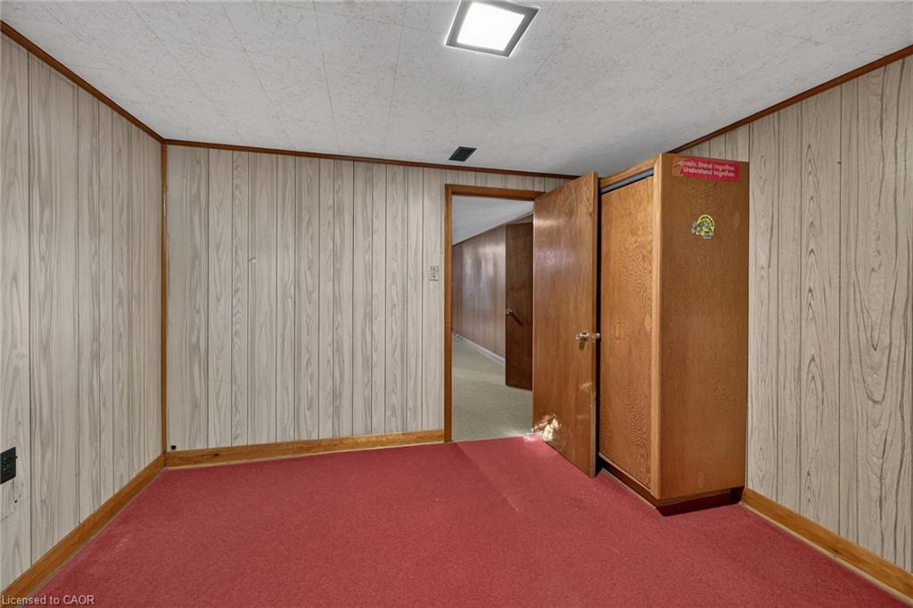 145 East 25th Street Property Photo 28