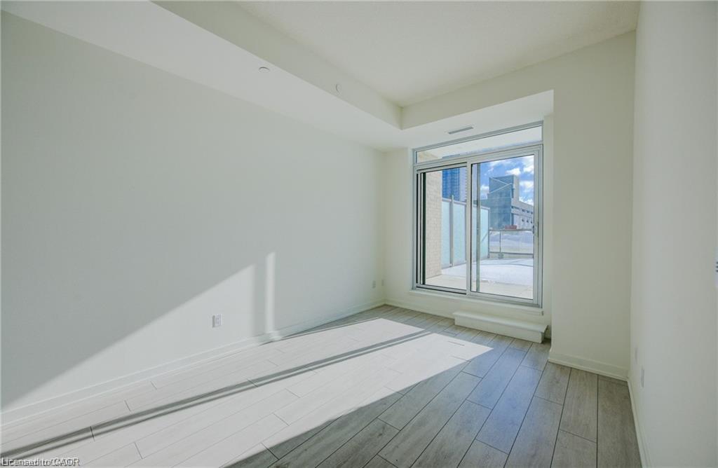 55 Duke Street Unit 214 Property Photo 15
