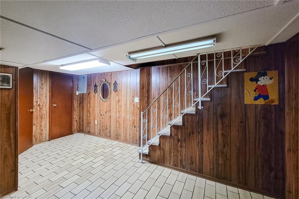 244 Hughson Street N Property Photo 36