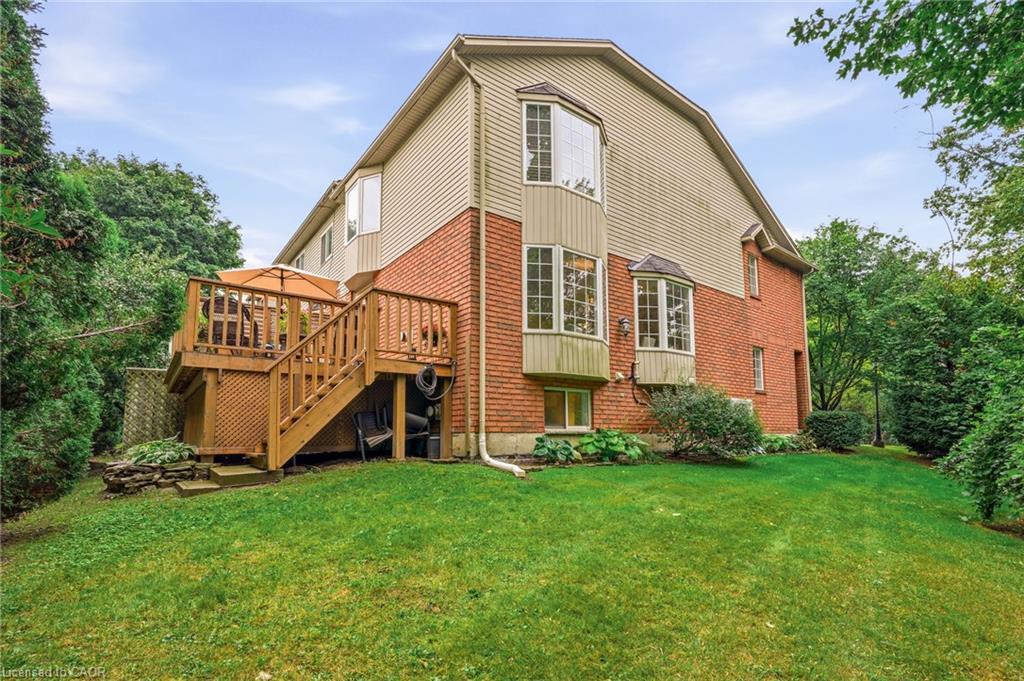 7-348 Highland Road W Property Photo 45