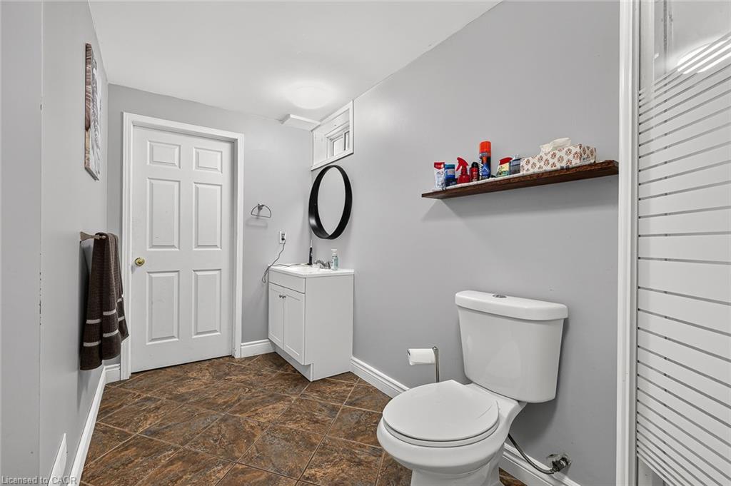 37 Spring Street Property Photo 35