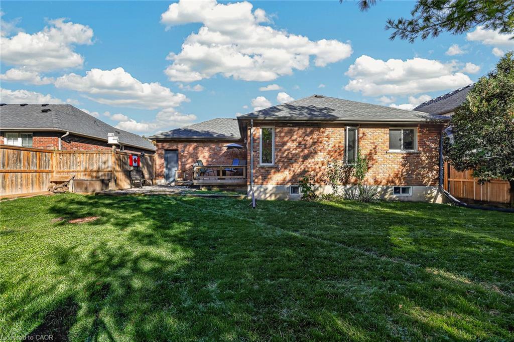 37 Spring Street Property Photo 44