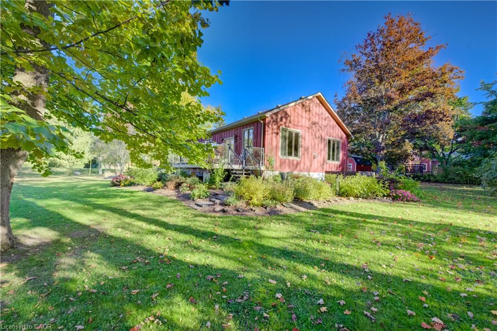 1076 Front Road Property Photo 35