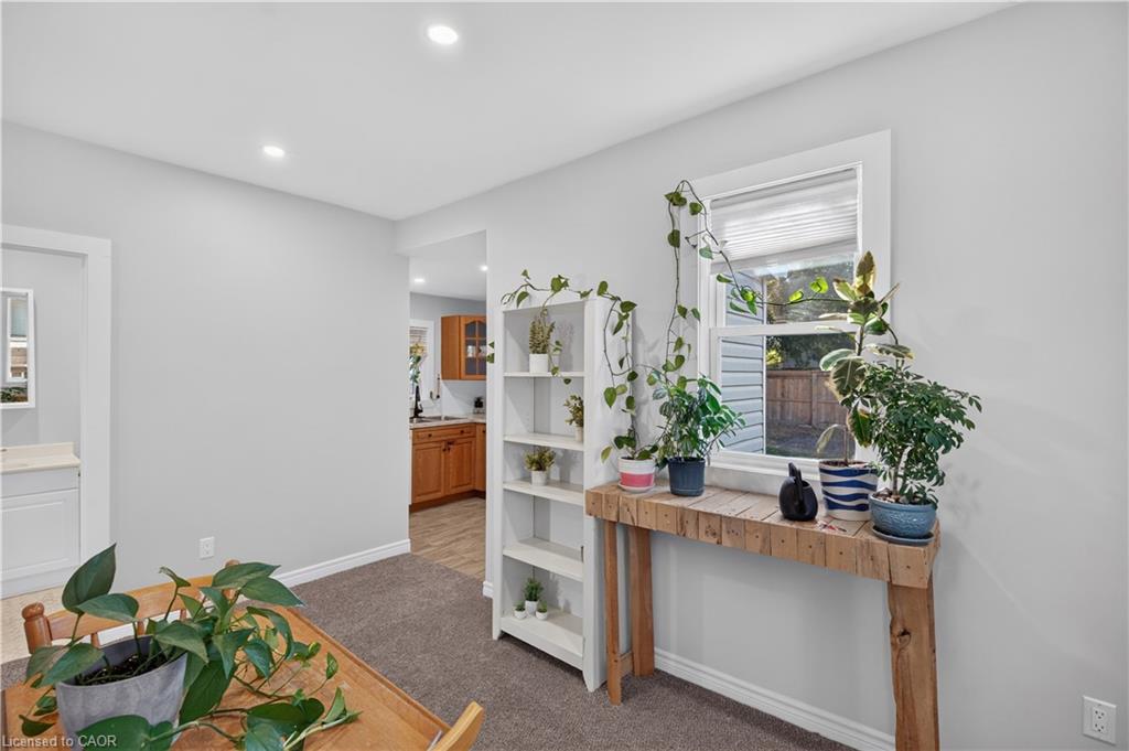 60 Division Street Property Photo 15