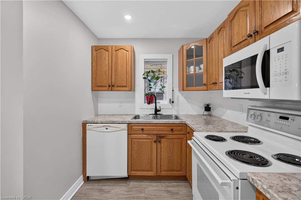 60 Division Street Property Photo 20