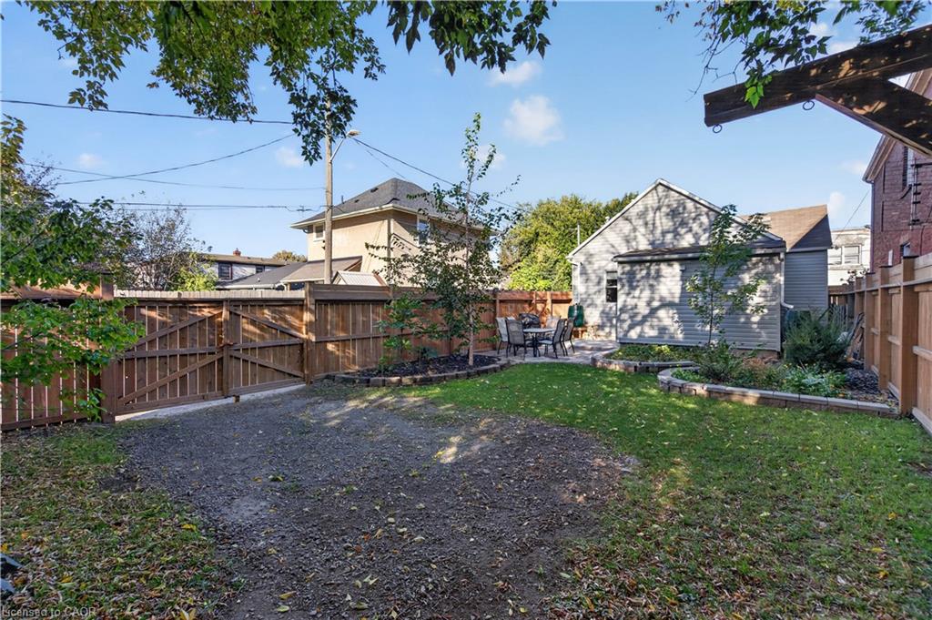 60 Division Street Property Photo 36