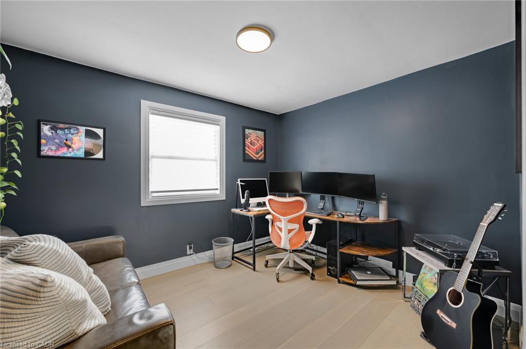 33305 Richmond Street Property Photo 22
