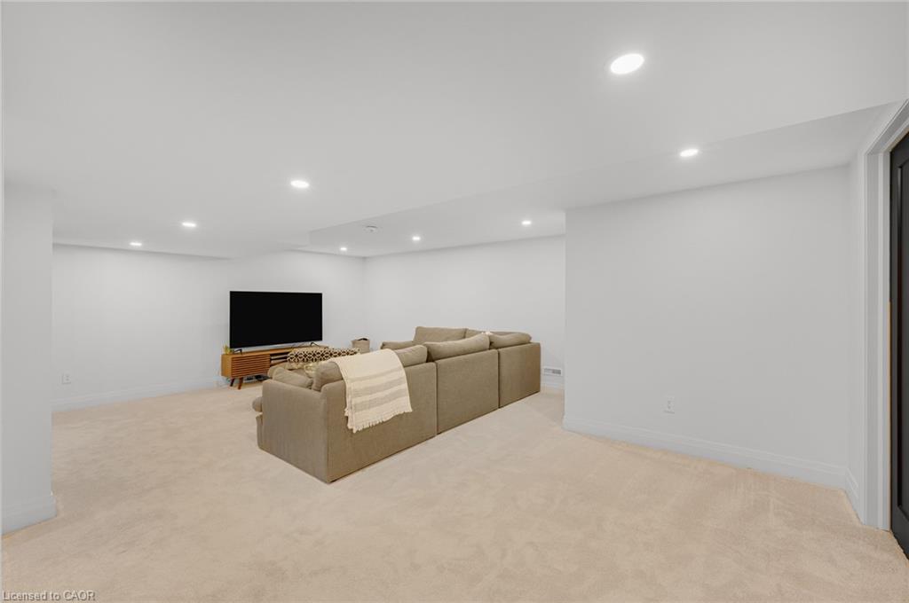 33305 Richmond Street Property Photo 25