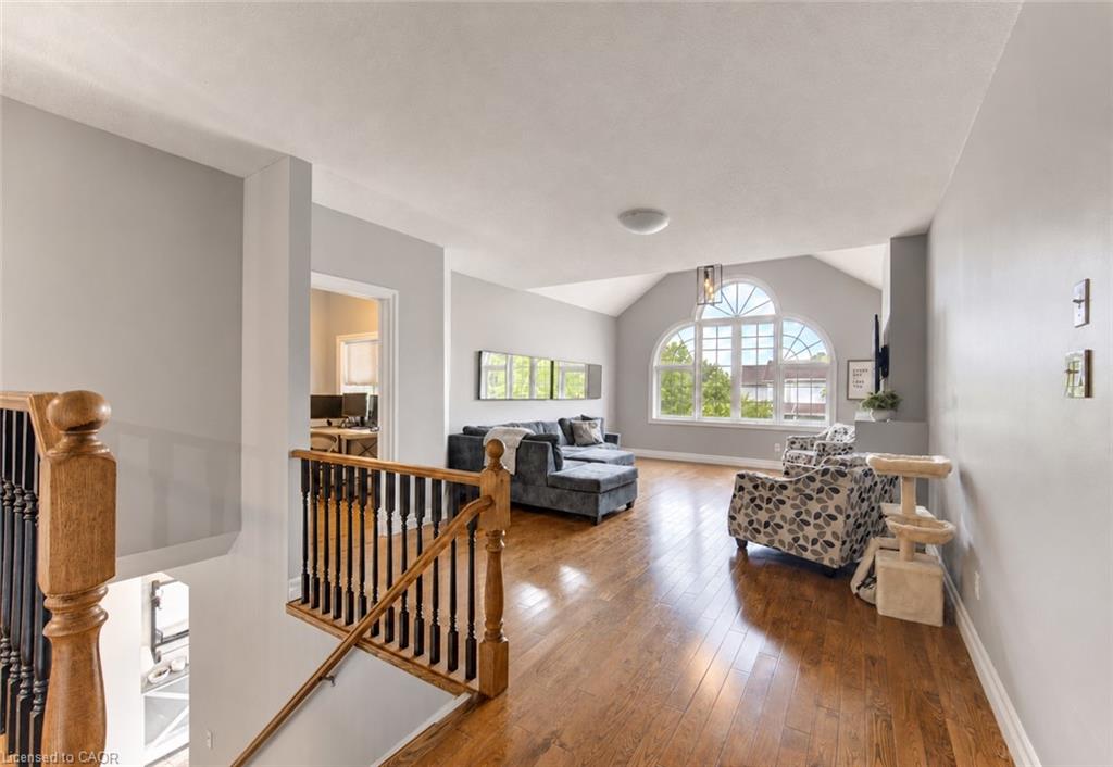 231 Steepleridge Street Property Photo 15