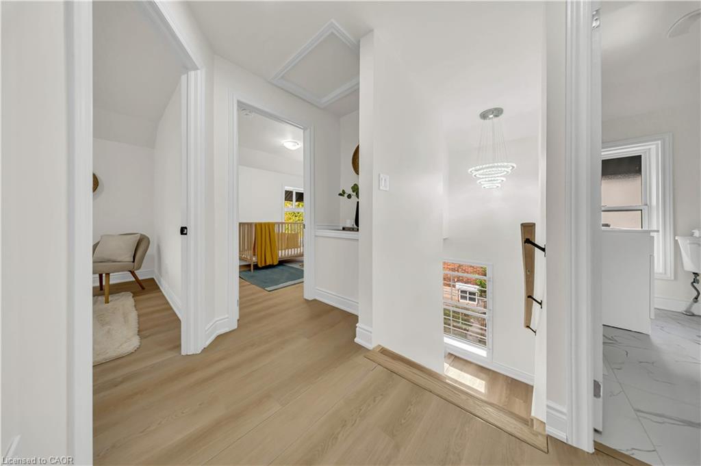 188 Courtland Avenue E Property Photo 18