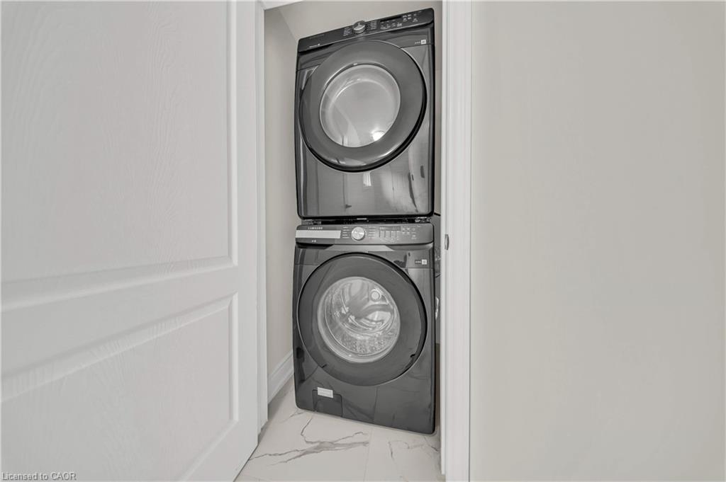 188 Courtland Avenue E Property Photo 28