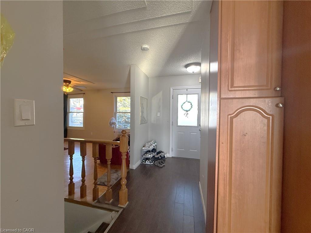 42 Southwood Court Property Photo 3