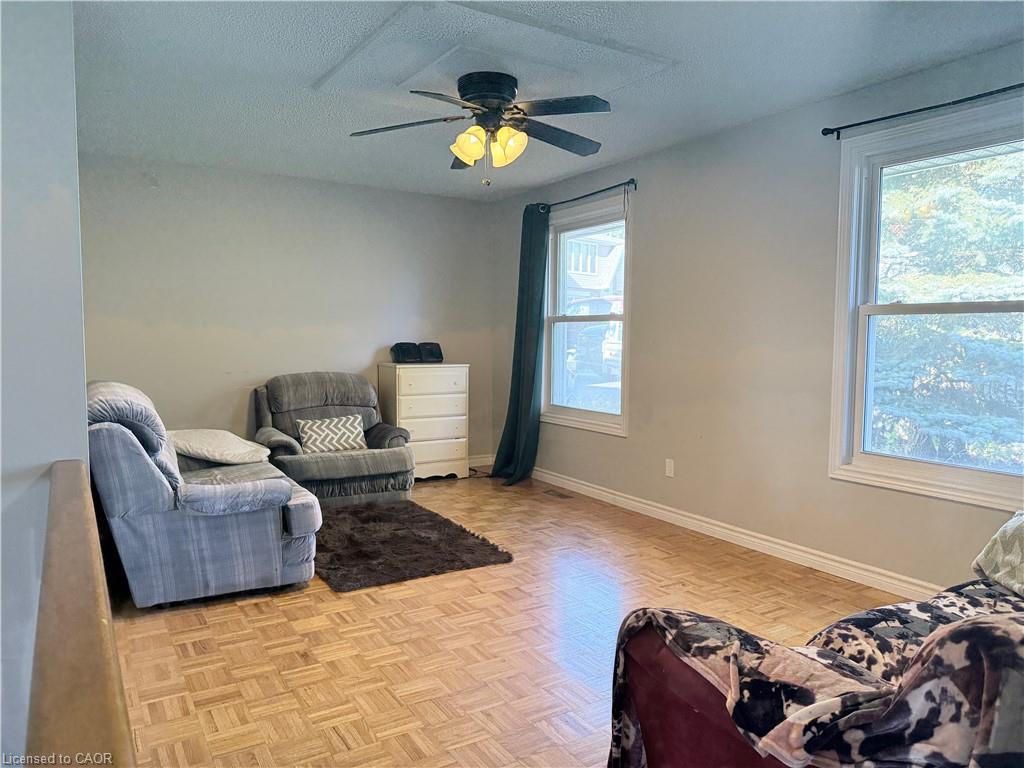 42 Southwood Court Property Photo 5