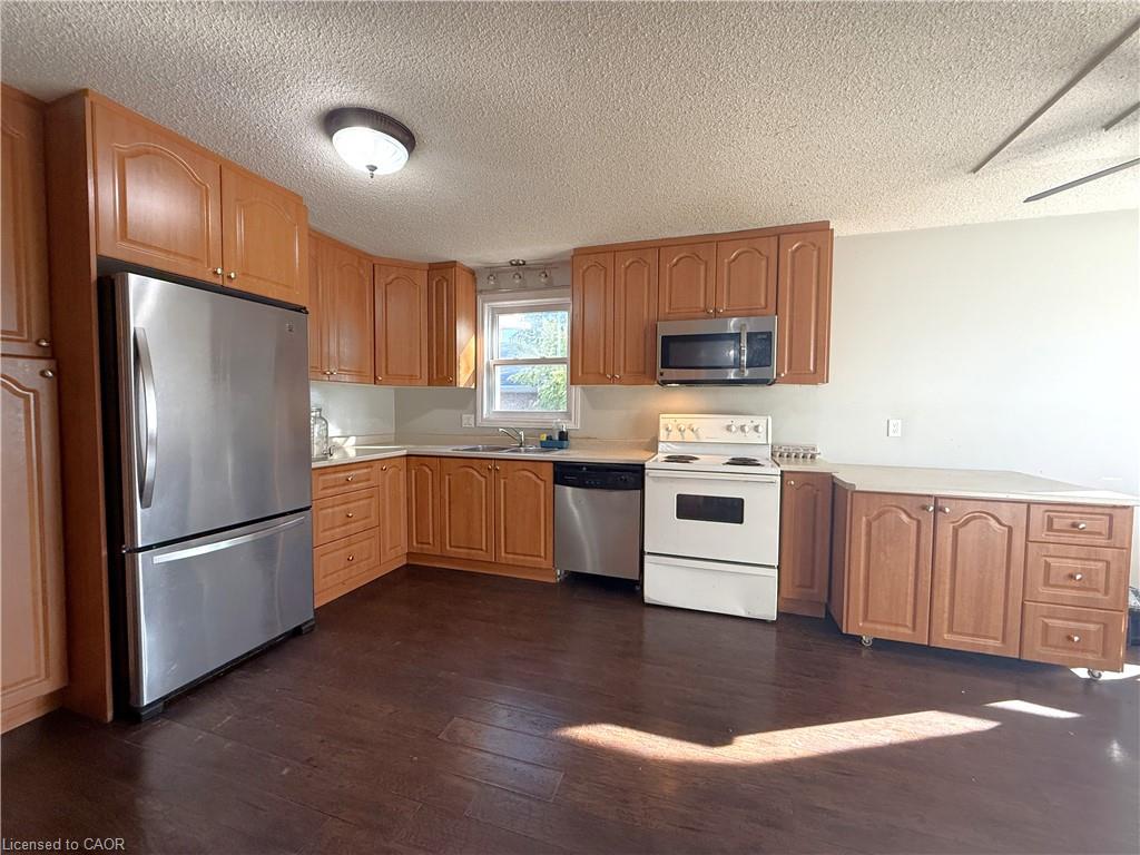 42 Southwood Court Property Photo 10
