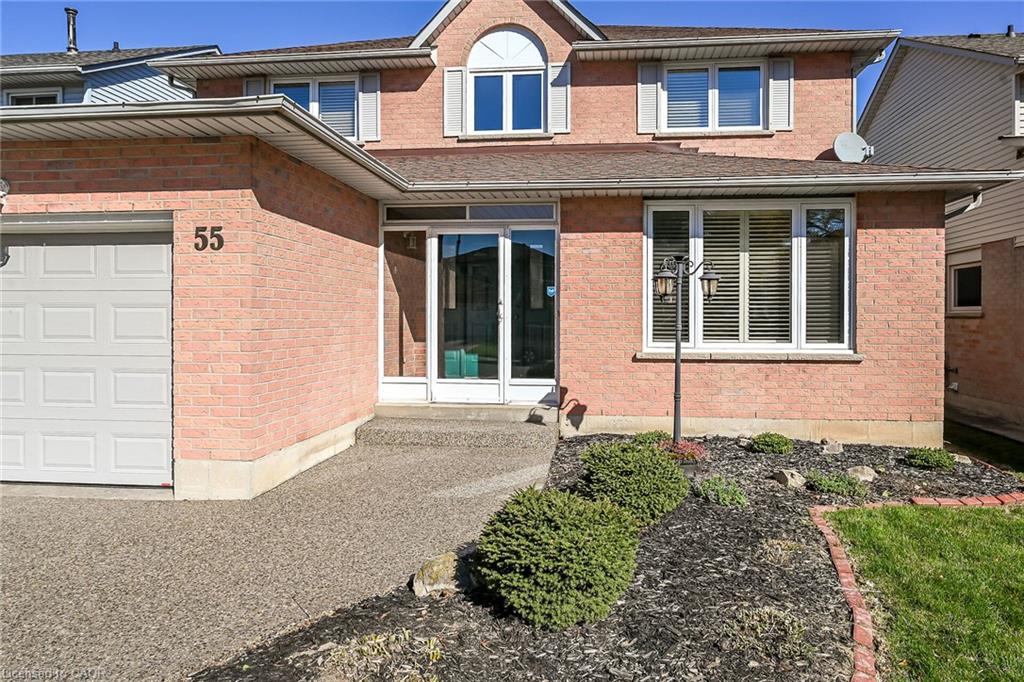 55 Fusilier Drive Property Photo 2