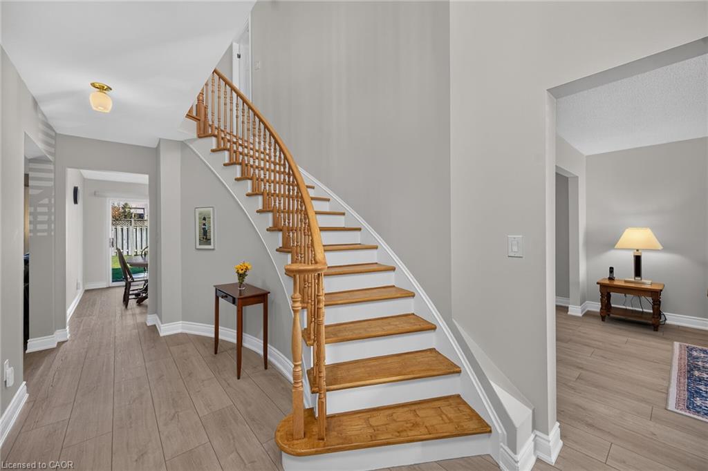 55 Fusilier Drive Property Photo 8
