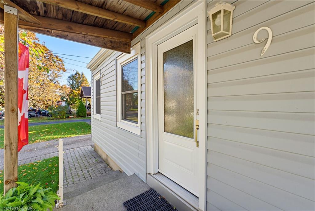 9 Spencer Avenue Property Photo 3