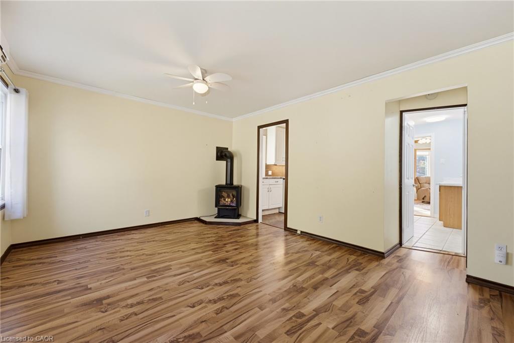 9 Spencer Avenue Property Photo 6