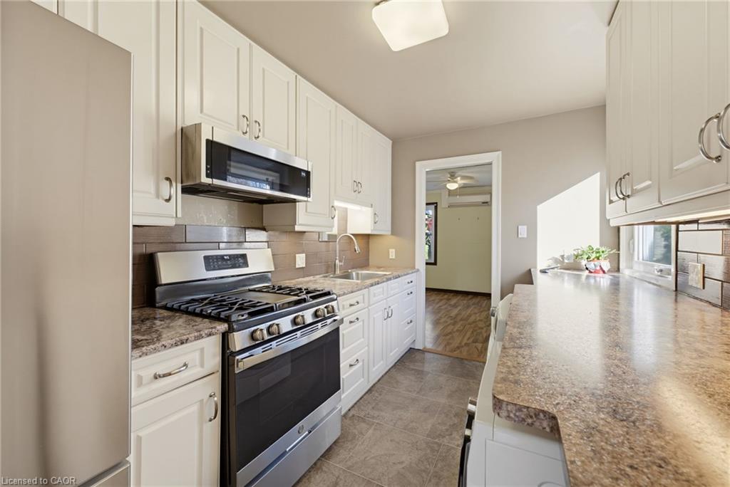 9 Spencer Avenue Property Photo 7