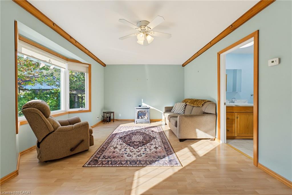 9 Spencer Avenue Property Photo 13