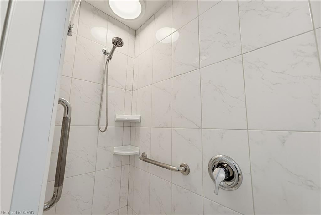 9 Spencer Avenue Property Photo 15