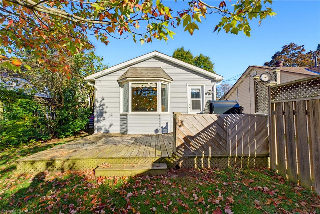 9 Spencer Avenue Property Photo 21