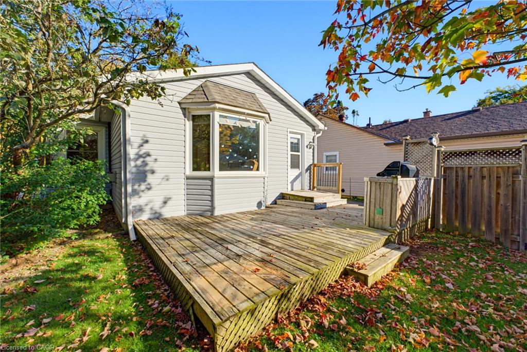 9 Spencer Avenue Property Photo 22