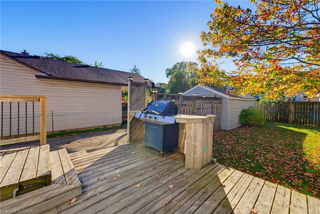 9 Spencer Avenue Property Photo 23