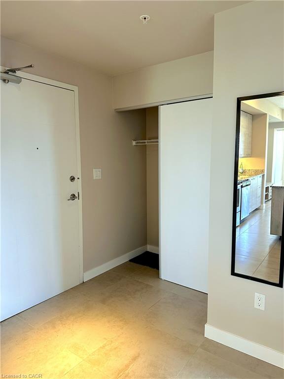 404-280 Lester Street Property Photo 2
