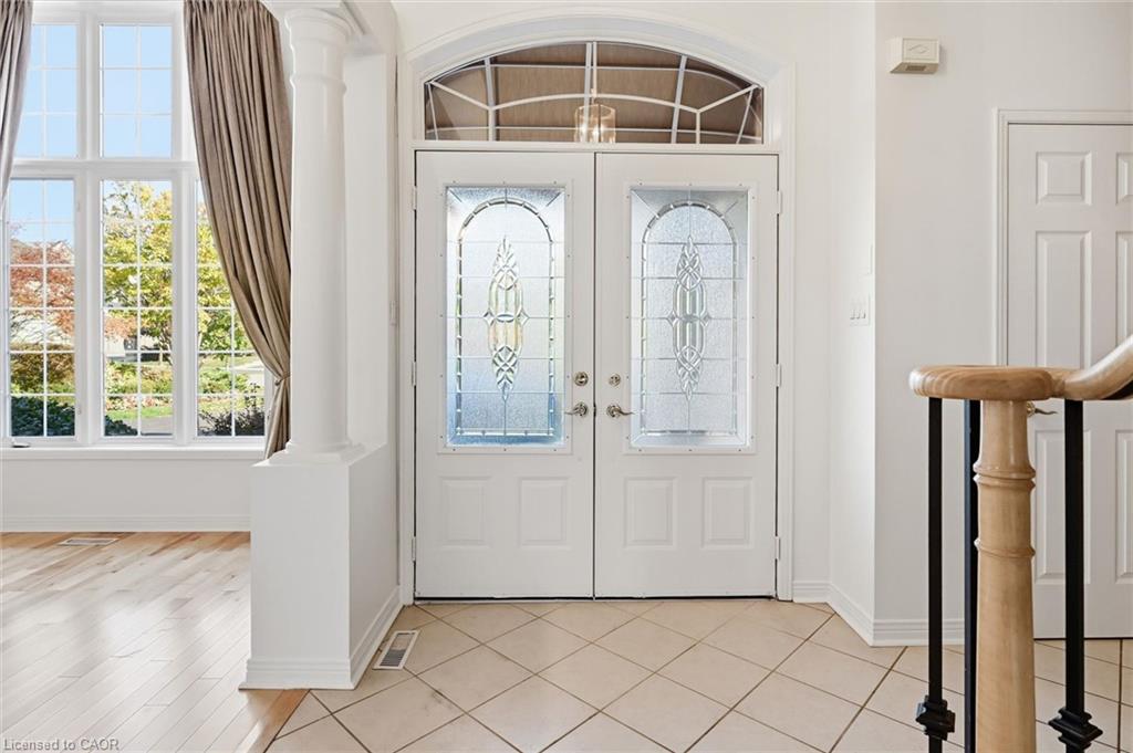 2256 Turnberry Road Property Photo 4