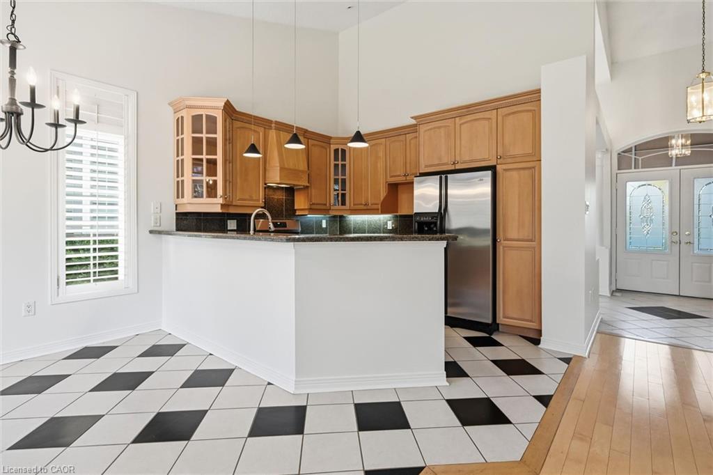 2256 Turnberry Road Property Photo 16