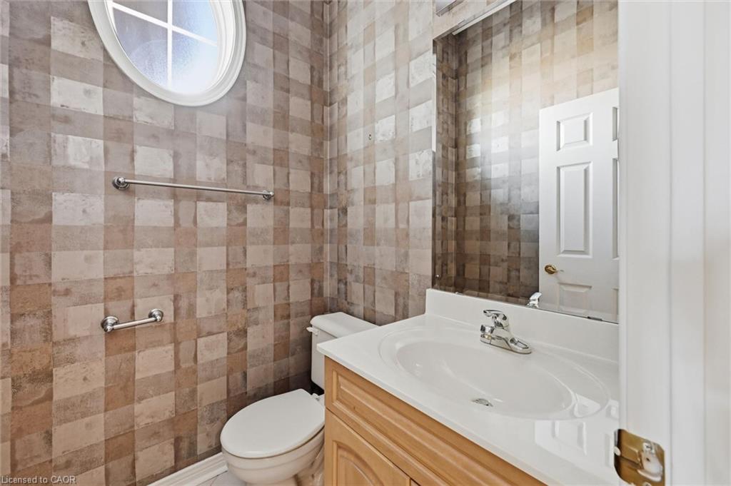 2256 Turnberry Road Property Photo 19