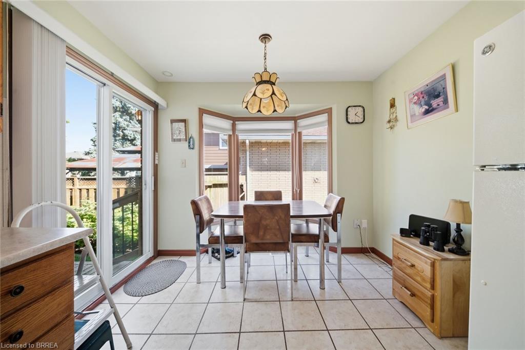 12 Spartan Drive Property Photo 8