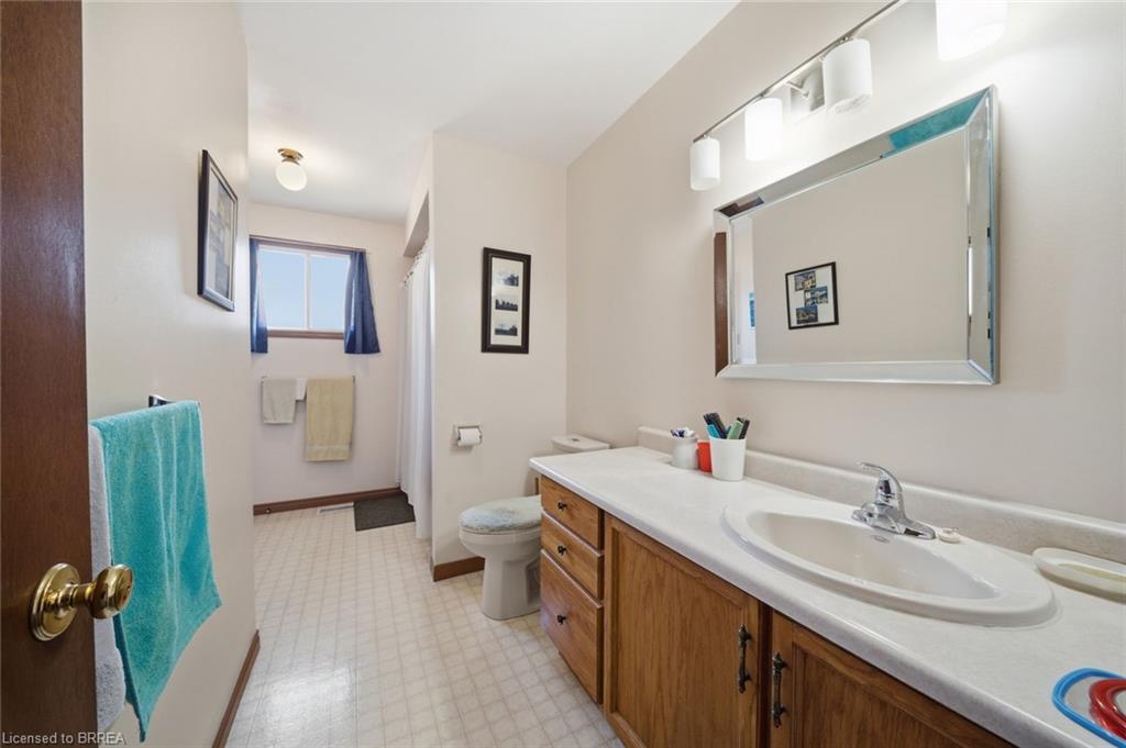 12 Spartan Drive Property Photo 10
