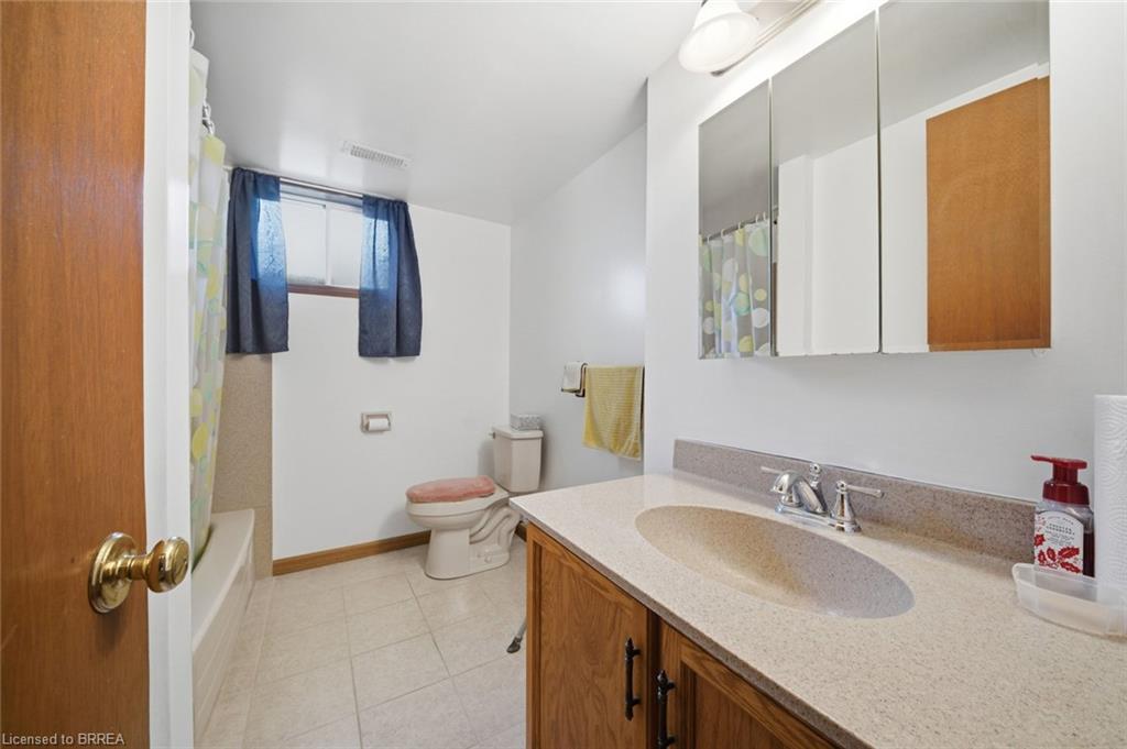 12 Spartan Drive Property Photo 14